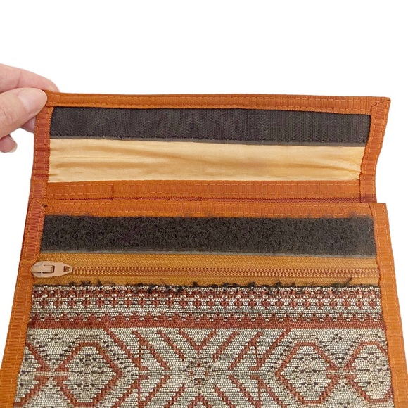 Rolfs Vintage Brown Orange Gray Aztec Design Bifold Hook & Loop Wallet, Unisex - Picture 5 of 15
